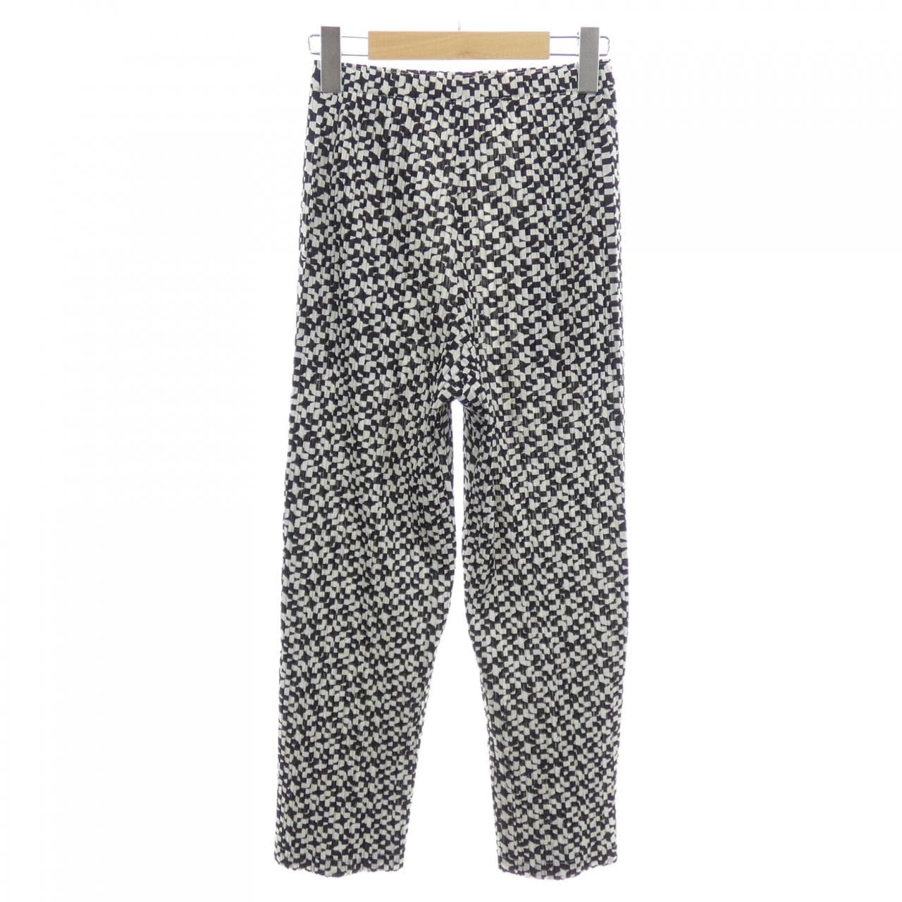 プリーツプリーズ PLEATS PLEASE ジオメトリック PP63-JF763 7571095 パンツ