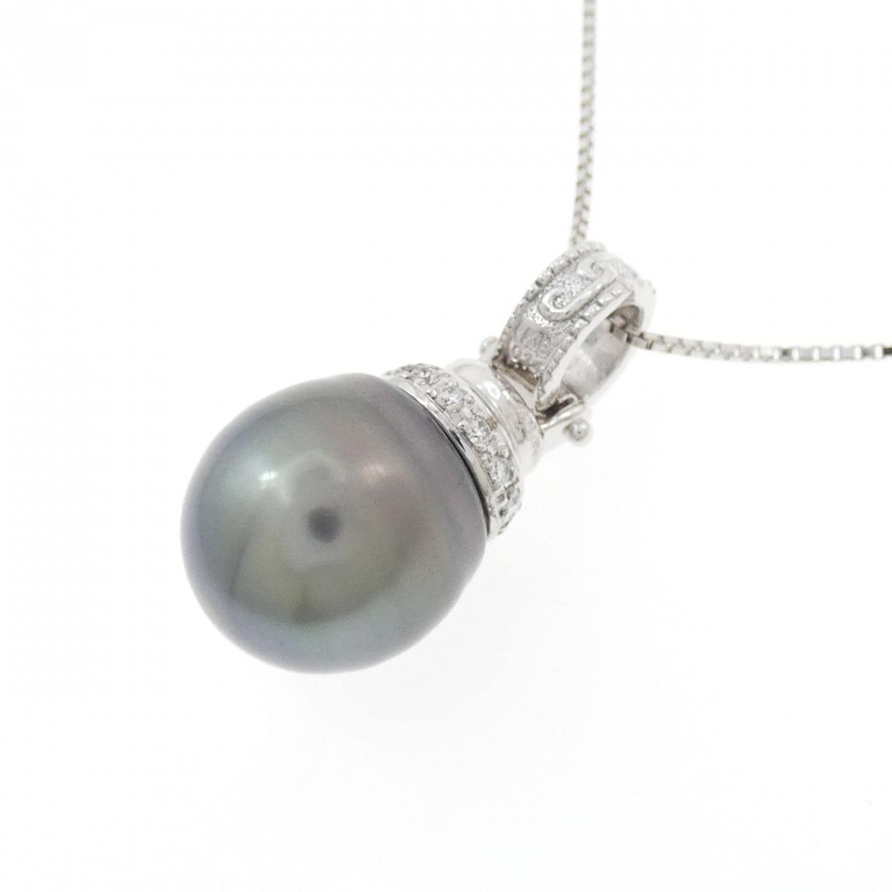 K18WG 黒蝶パール ネックレス