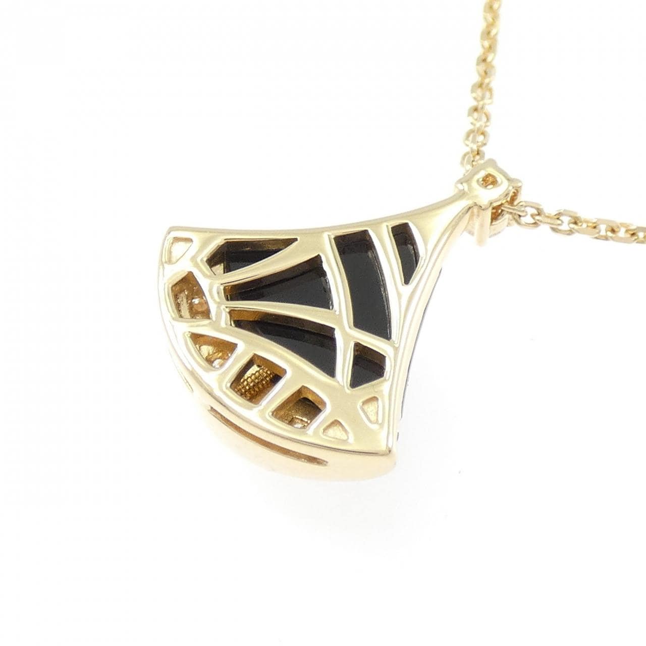 ブルガリ ディーヴァ ドリーム ネックレス