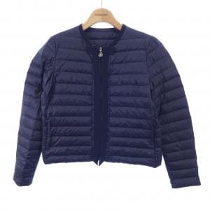 モンクレール MONCLER ダウンジャケット