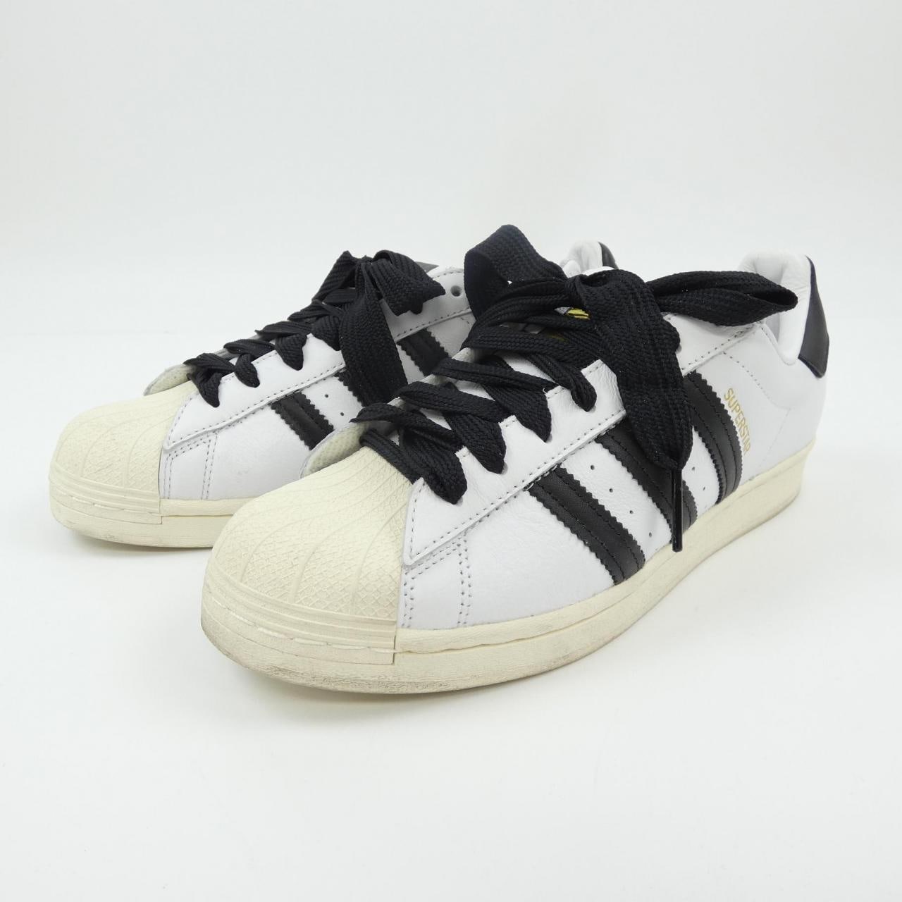 アディダス ADIDAS スニーカー