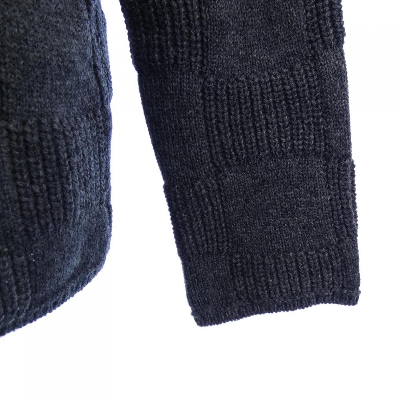 COMME des GARCONS HOMMEDP-N009針織衫