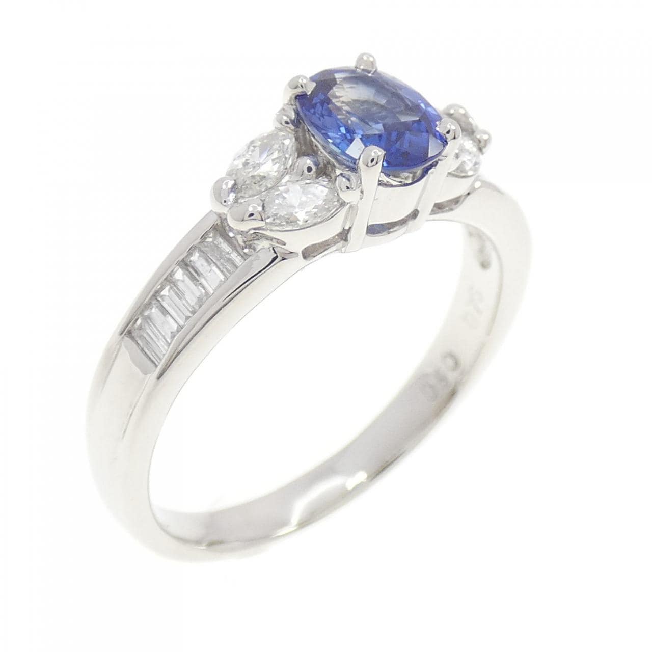 PT900 Sapphire Ring 0.76CT