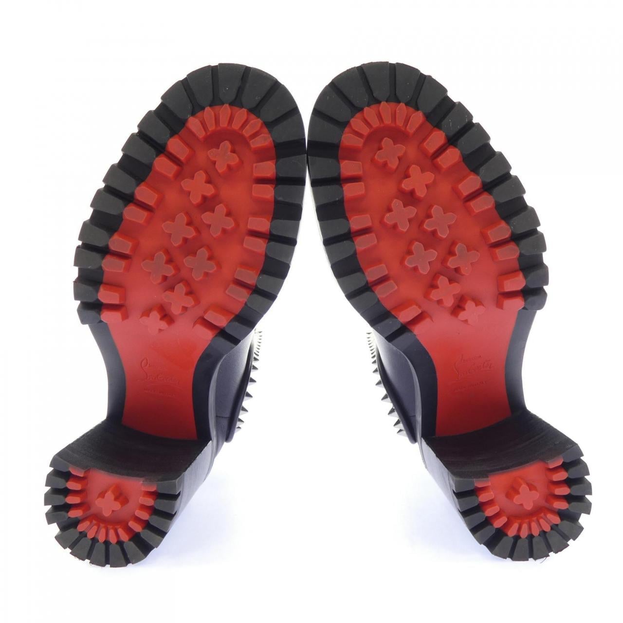 クリスチャンルブタン CHRISTIAN LOUBOUTIN CAPAHUTTA ブーツ