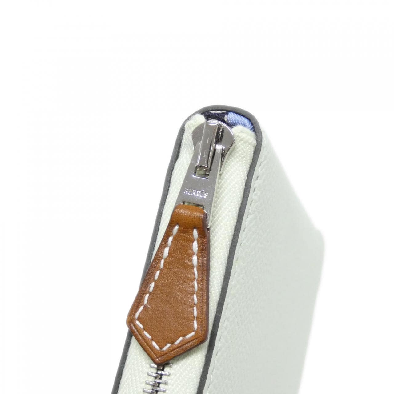 エルメス EN LIBERTE シルク イン コンパクト 084266CK 財布