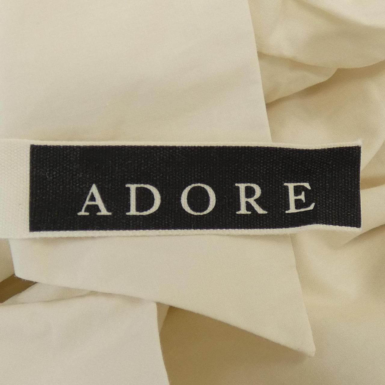 アドーア ADORE トップス