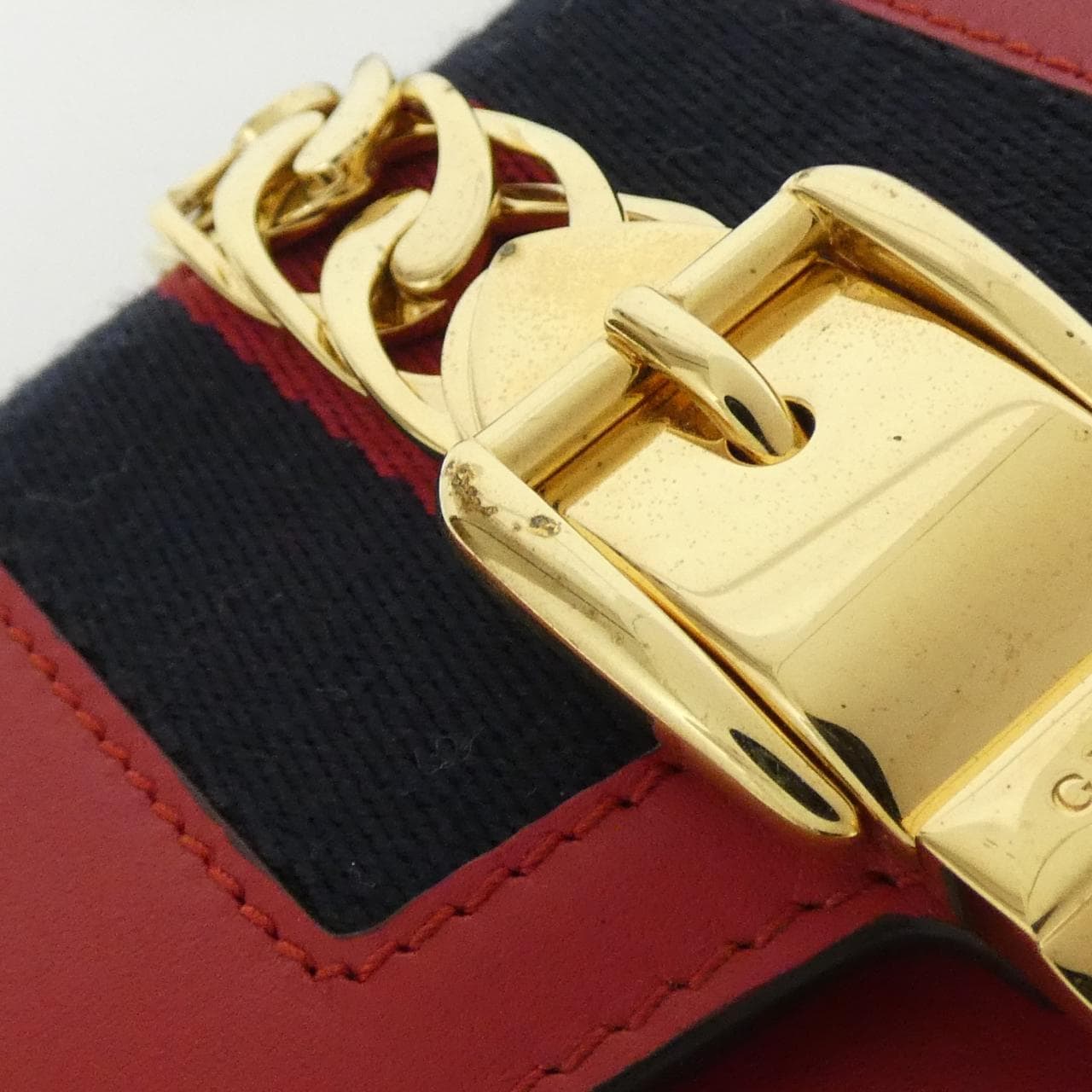 グッチ SYLVIE 494646 CWLSG ショルダーバッグ