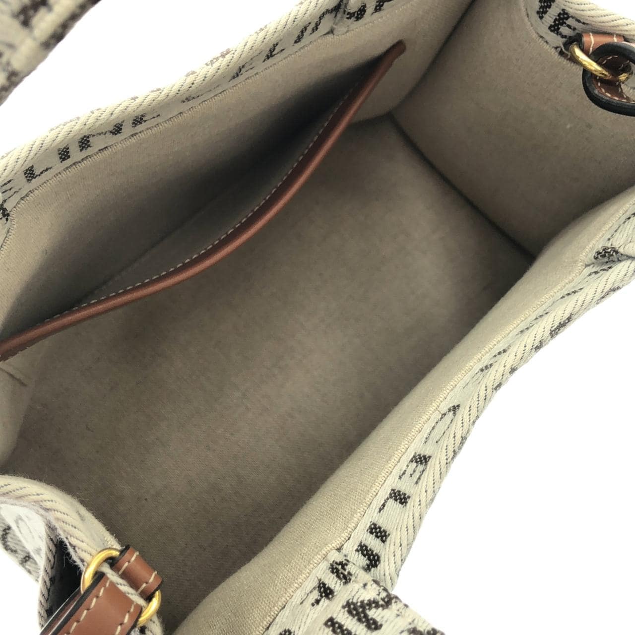 セリーヌ スモール カバ タイス 199162FEF バッグ