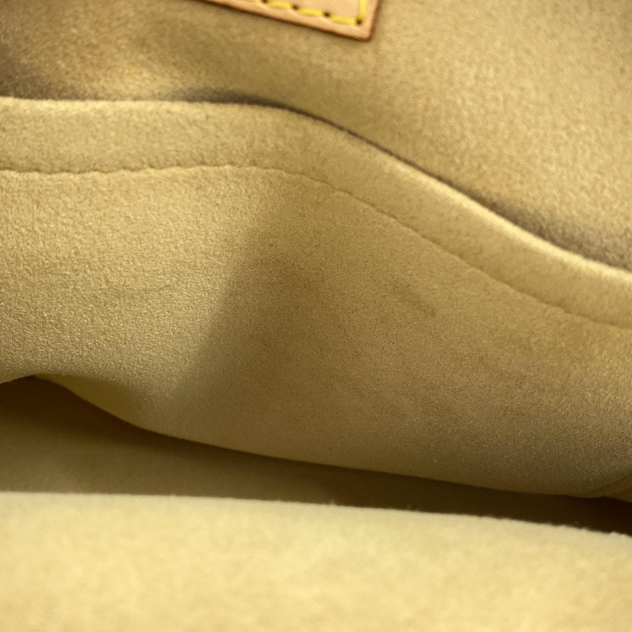 ルイヴィトン モノグラム マンハッタン PM M40026 バッグ