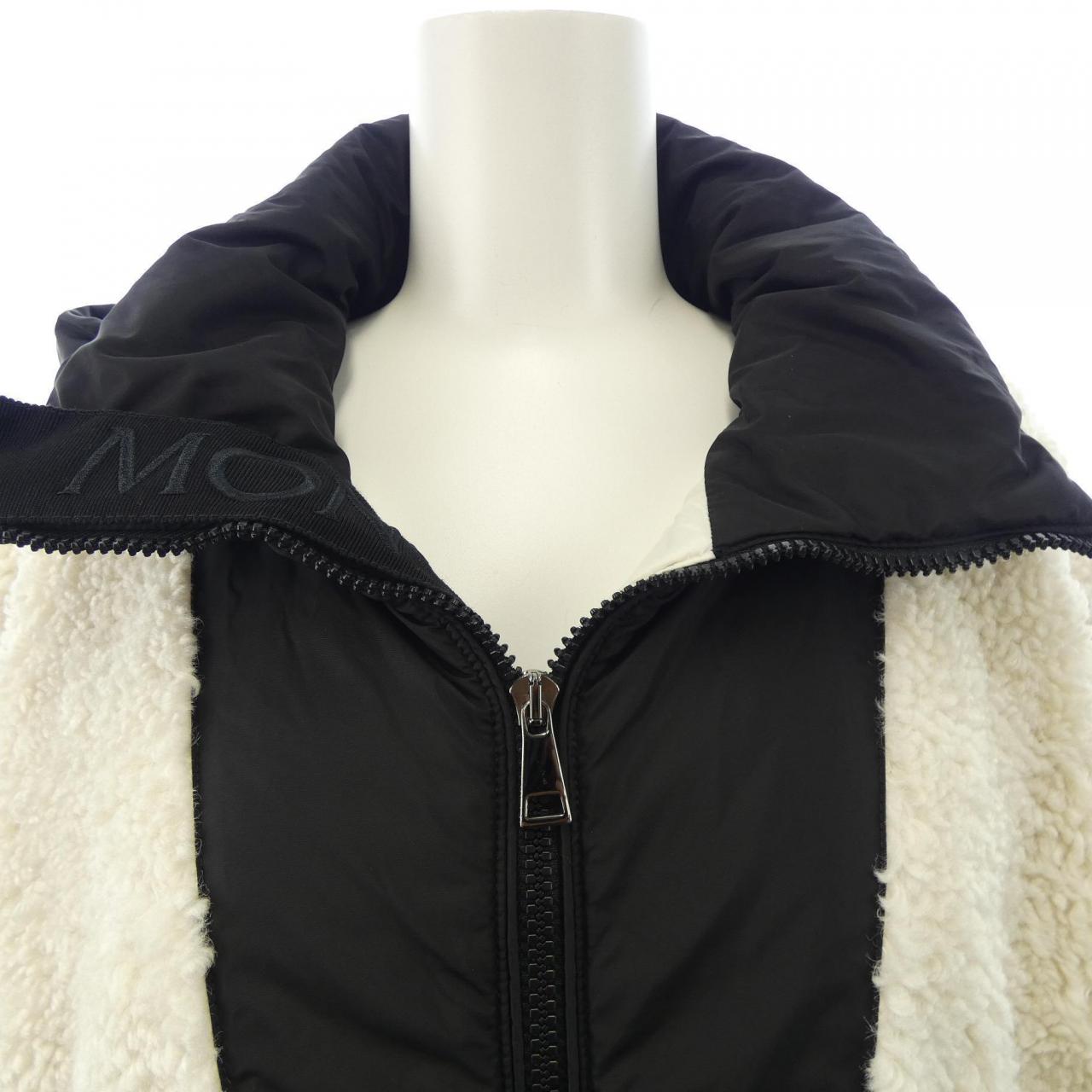 モンクレール MONCLER 20938G73800 ブルゾン