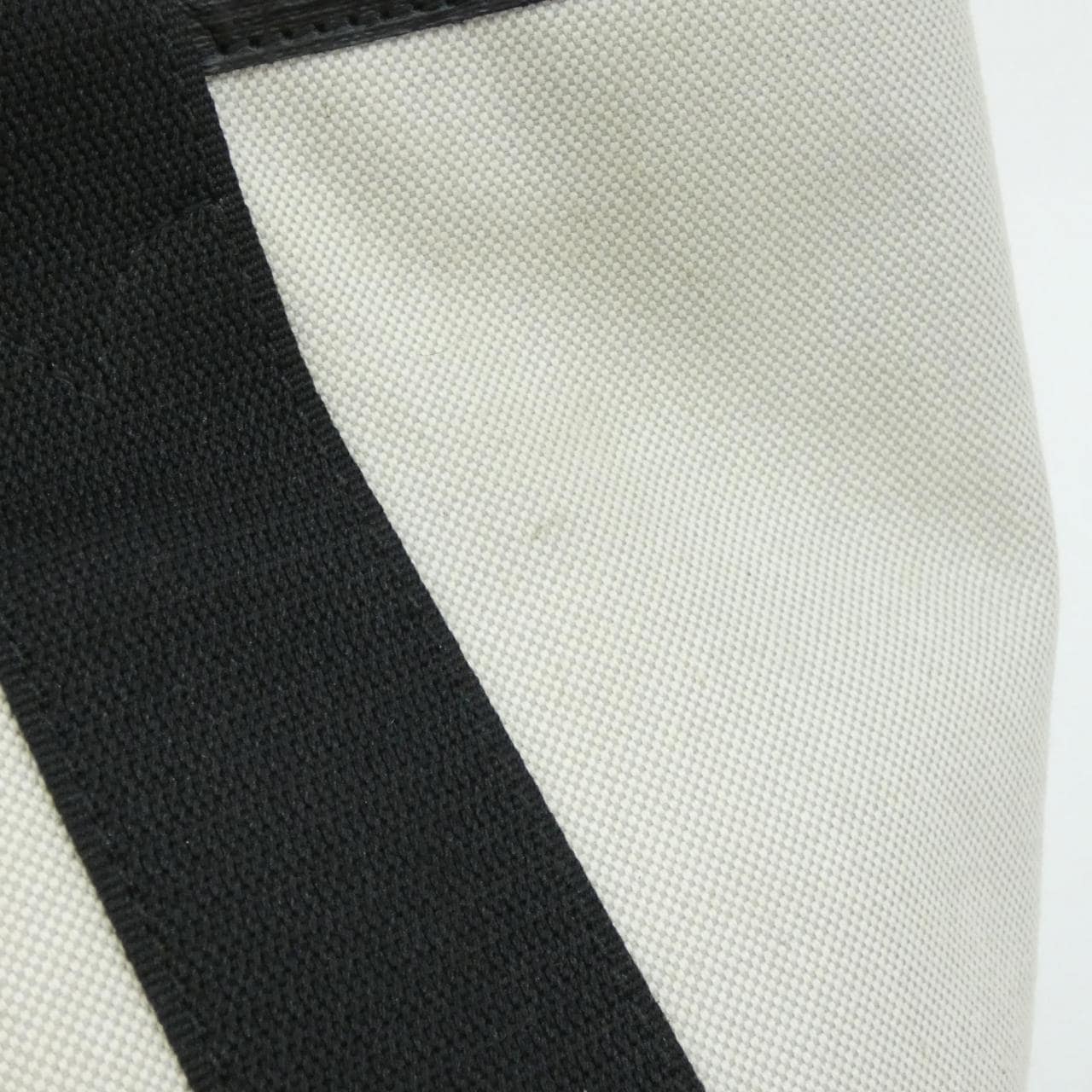 バレンシアガ ビアリッツ スモール トート 805118 2ABBN バッグ