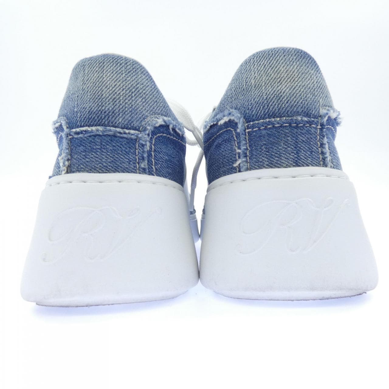 ロジェヴィヴィエ ROGER VIVIER スニーカー