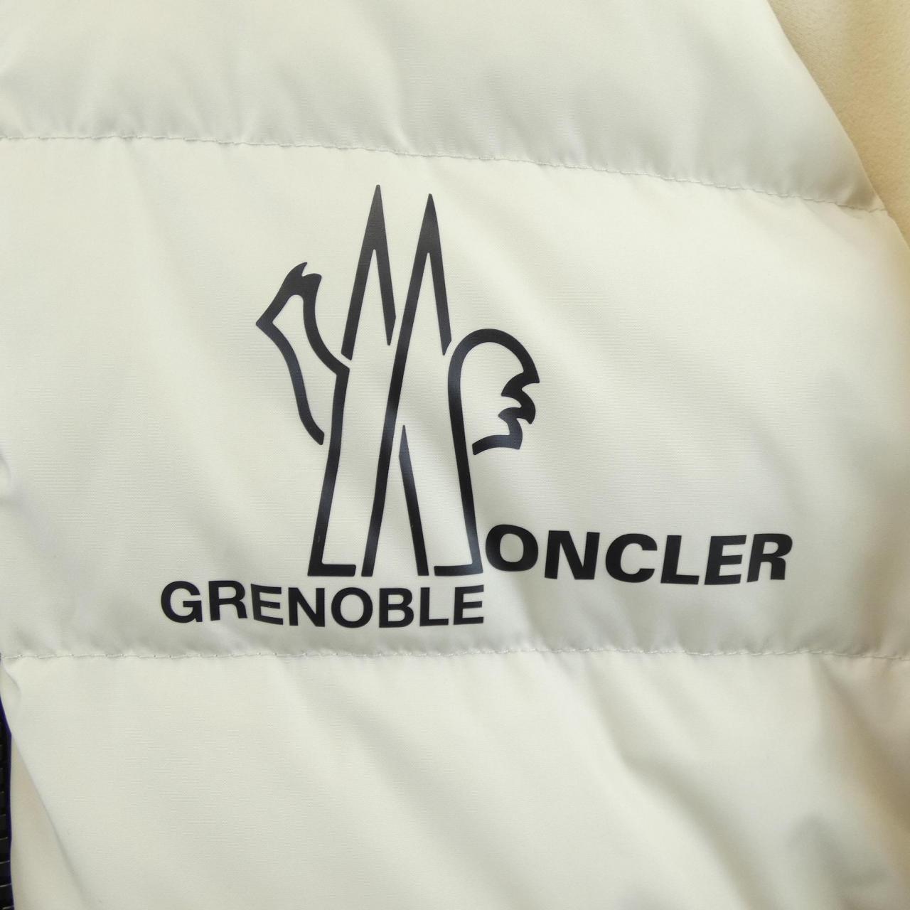 モンクレールグルノーブル MONCLER GRENOBLE 20978G00026 ダウンジャケット