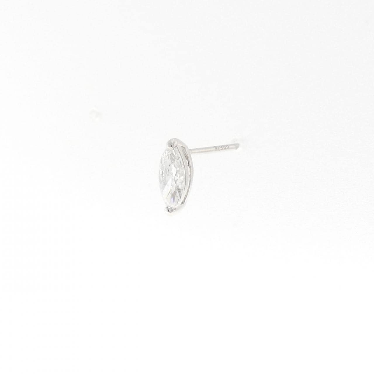 PT900 ダイヤモンド ピアス 0.228CT E SI2 マーキスカット