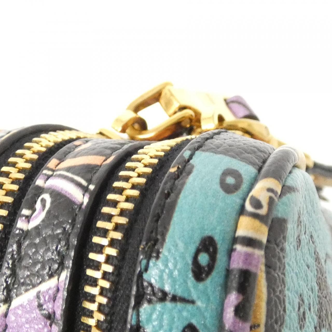 ミュウミュウ 5NF011 ショルダーバッグ