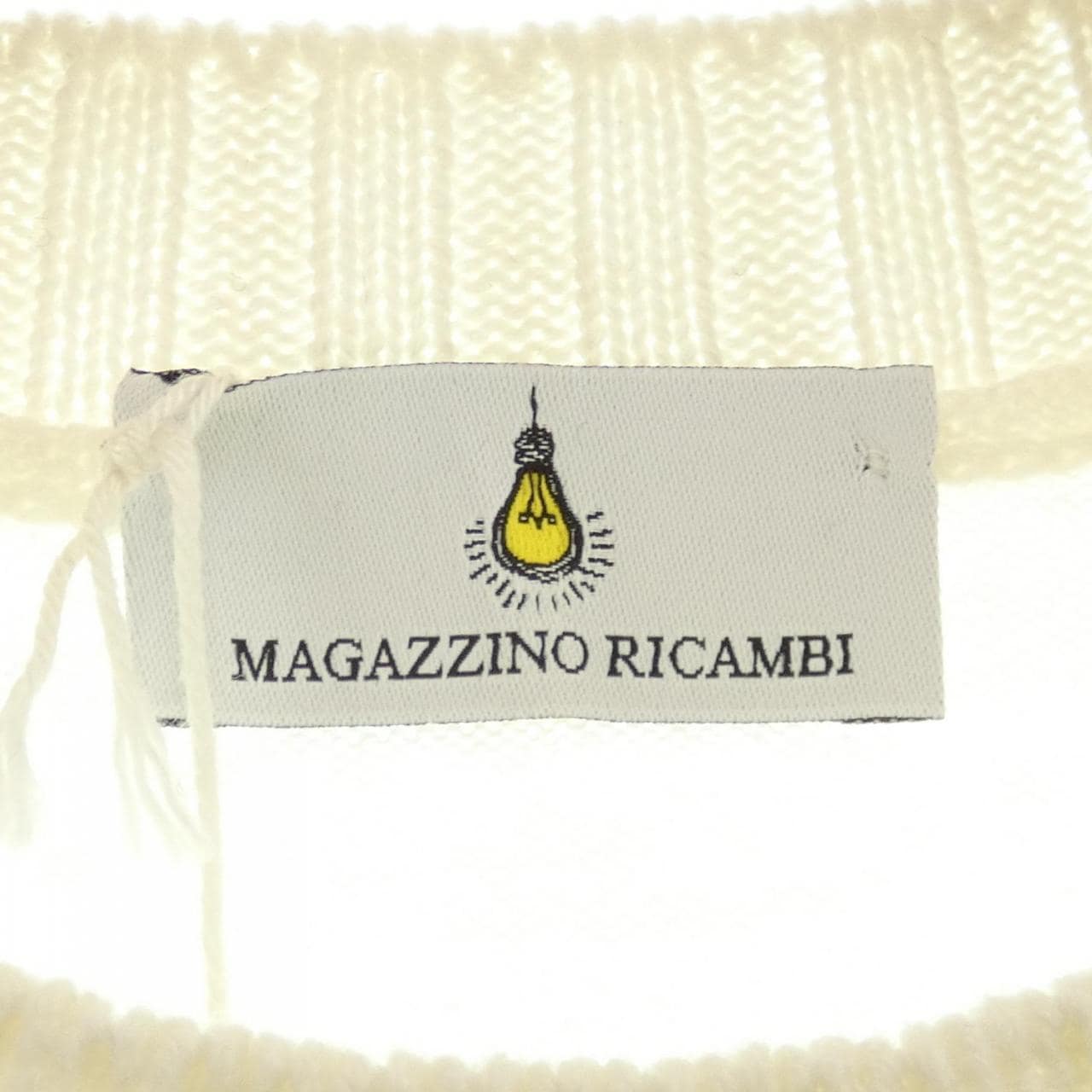 MAGAZZINO RICAMBI ニット