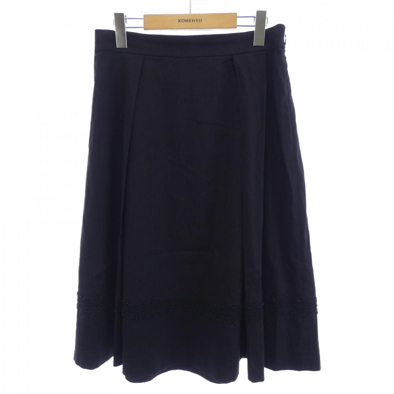 トゥービーシック TO BE CHIC スカート