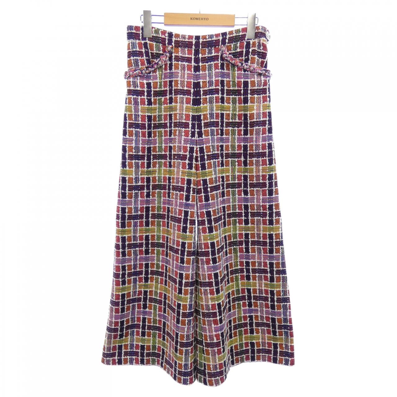 CHANEL P75204V66763 Pants