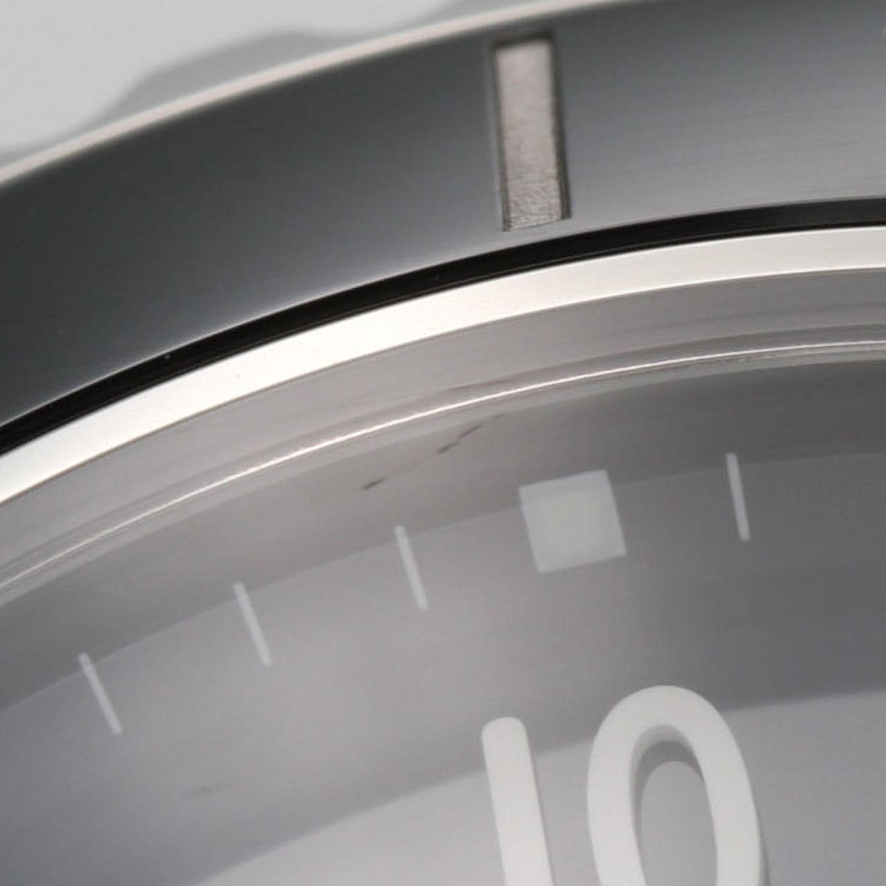 シャネル J12 キャリバー12.1 38mmセラミック H5697 セラミック 自動巻