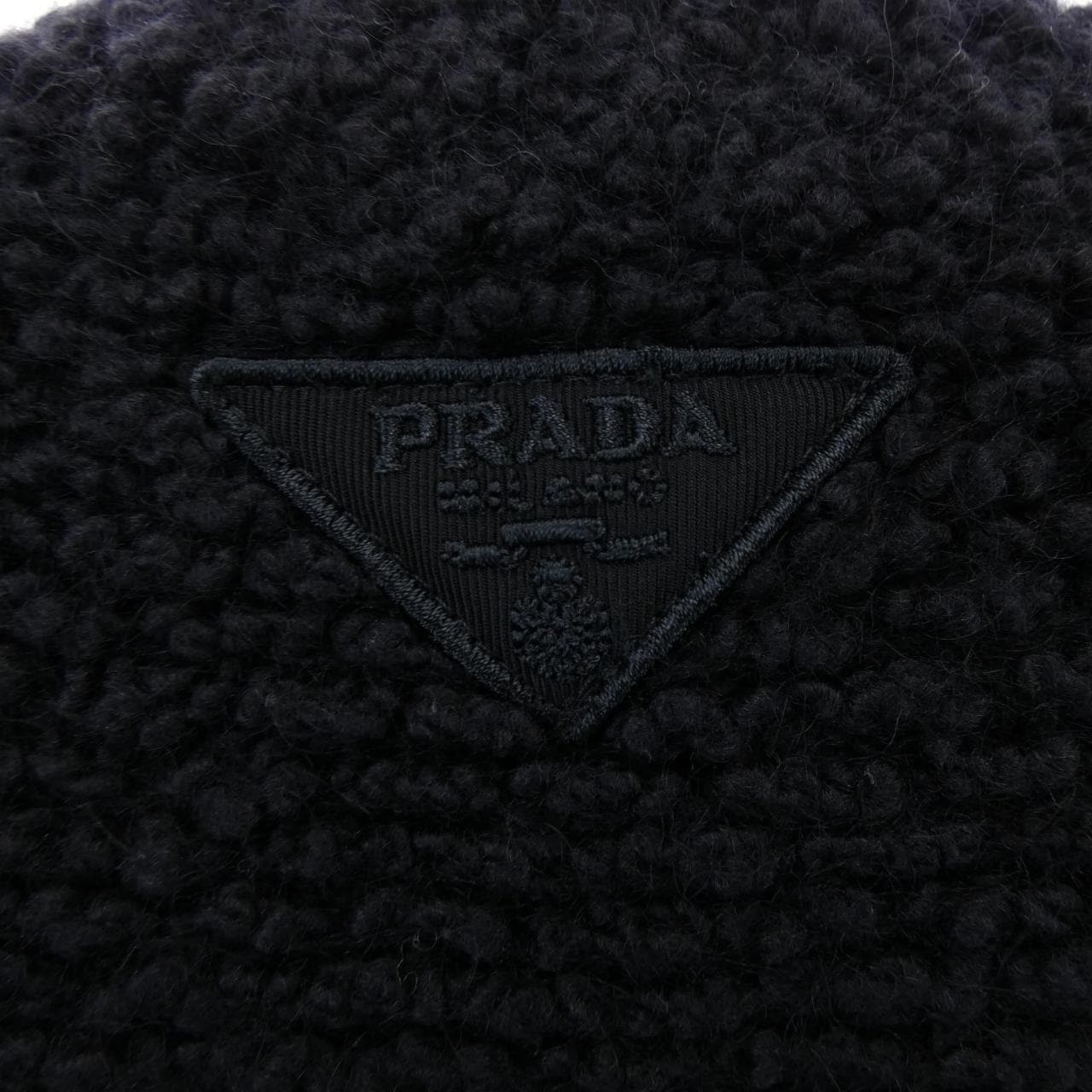 プラダ PRADA トライアングルロゴ P24A2A S231 13CS ニット