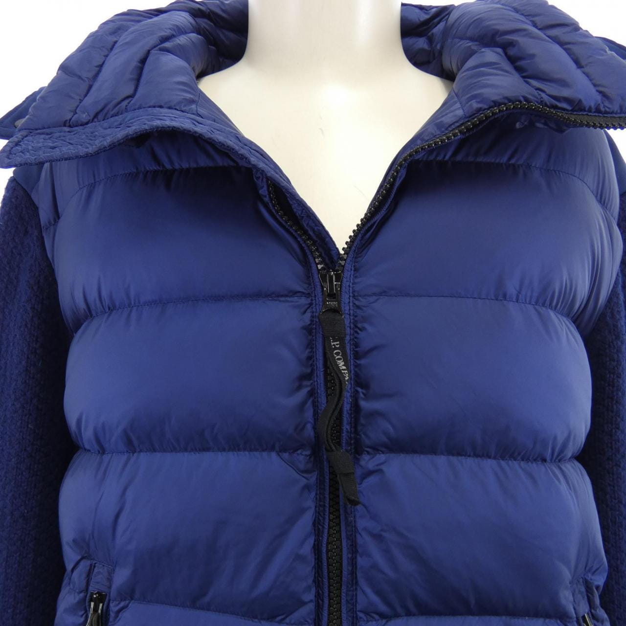 シーピーカンパニー C.P COMPANY ダウンジャケット