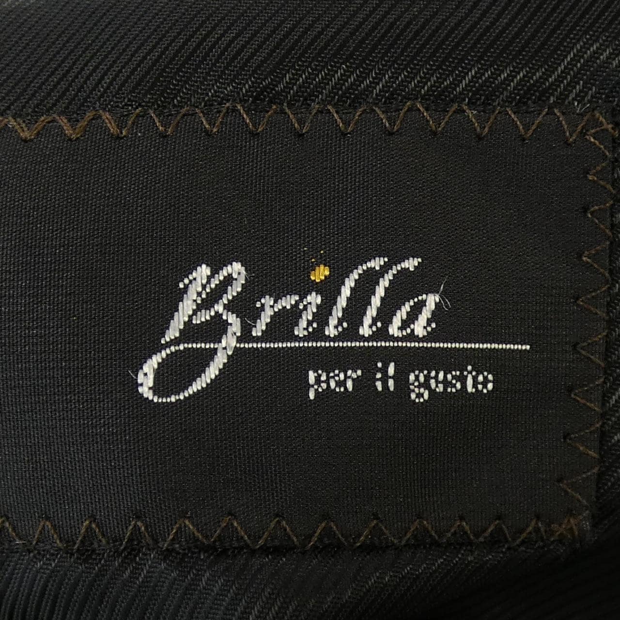 ブリッラ Brilla スーツ