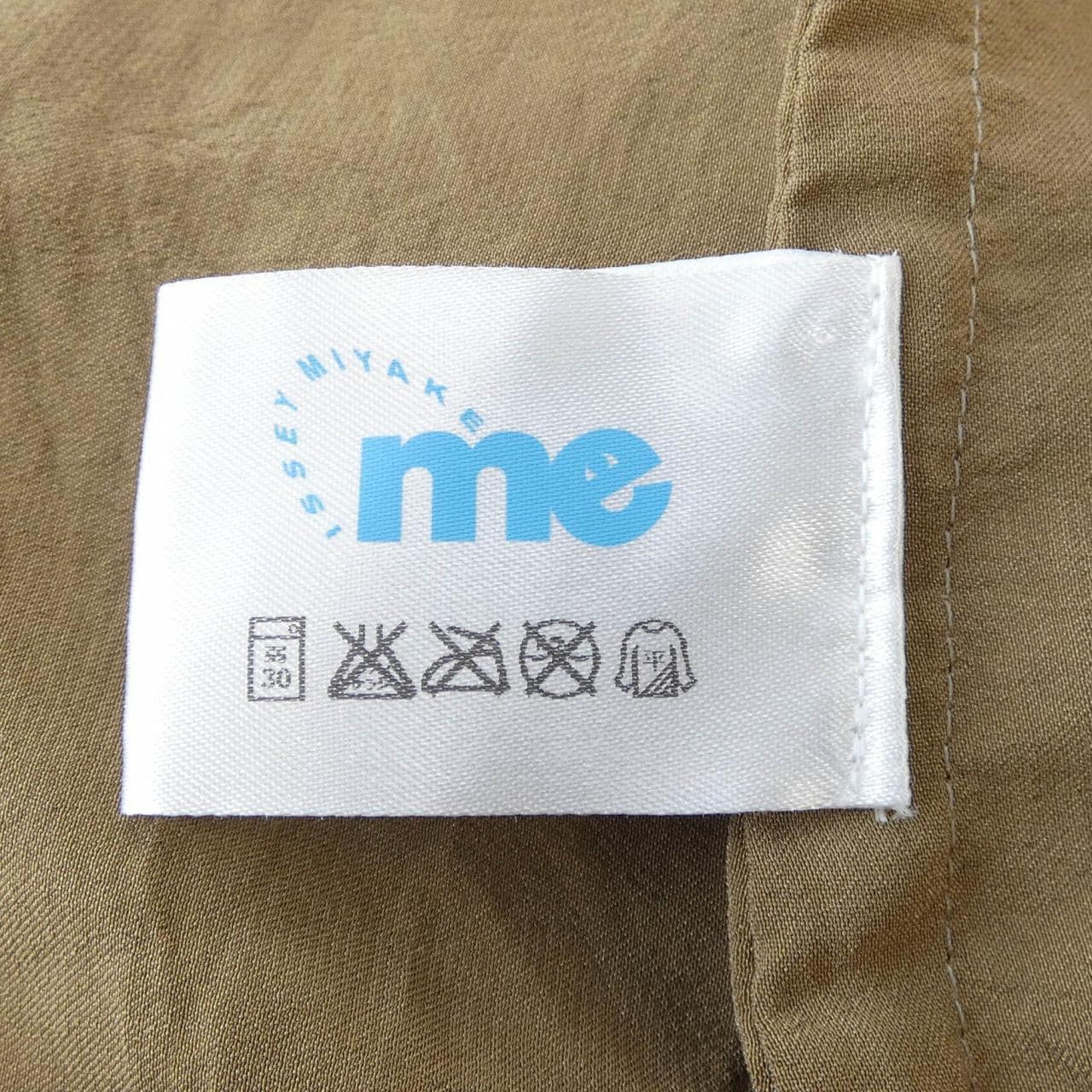 ミーイッセイミヤケ me ISSEY MIYAKE MI41FT303 トップス