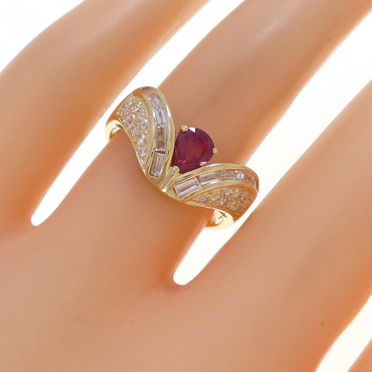 K18YG ルビー リング 0.55CT