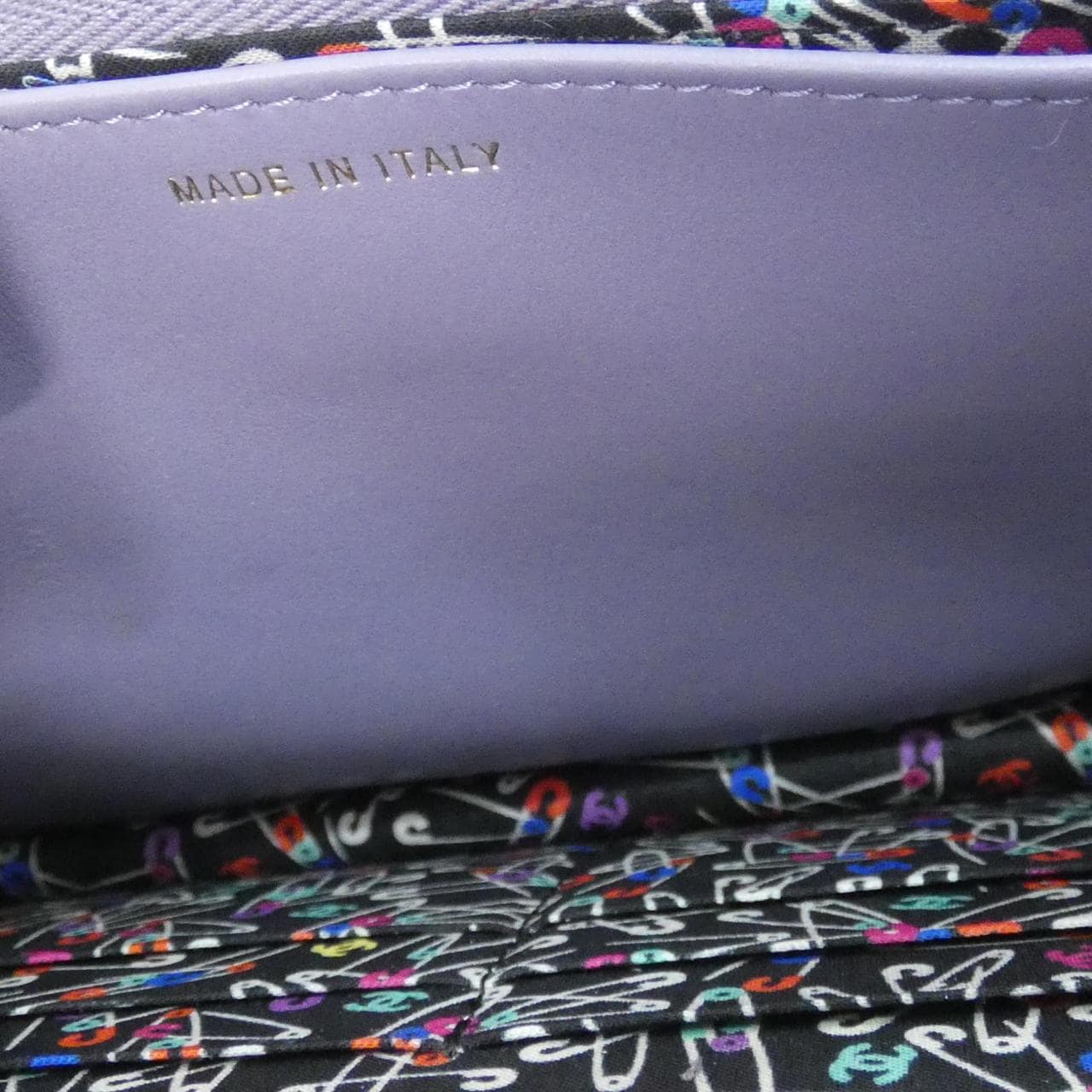 シャネル AP4082 チェーンウォレット