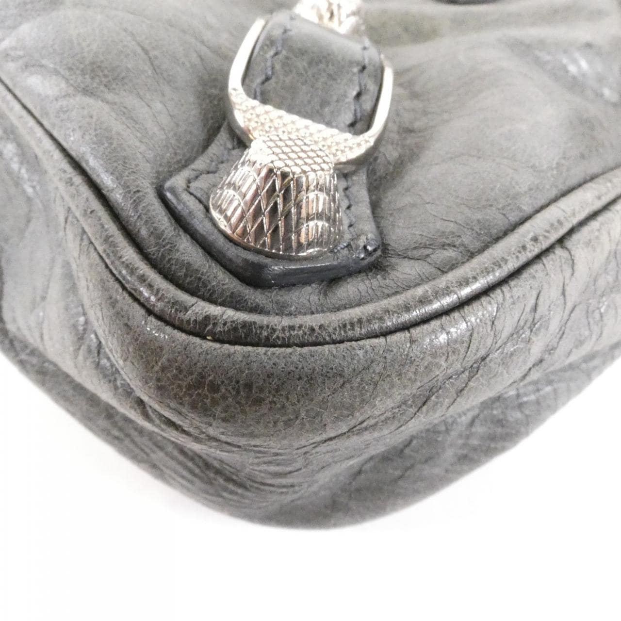 バレンシアガ GIANT HIP 237203 D94IN ショルダーバッグ