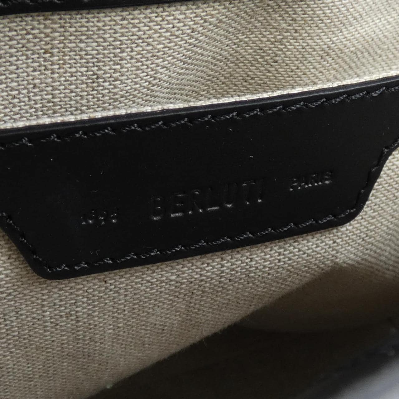 ベルルッティ Berluti トゥジュールガリバースクリットレザー BAG