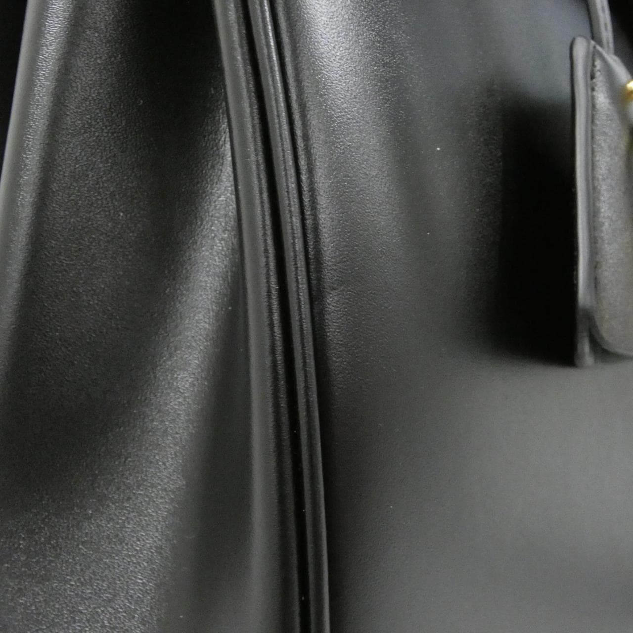 セリーヌ 16 ミディアム 187373BEY バッグ