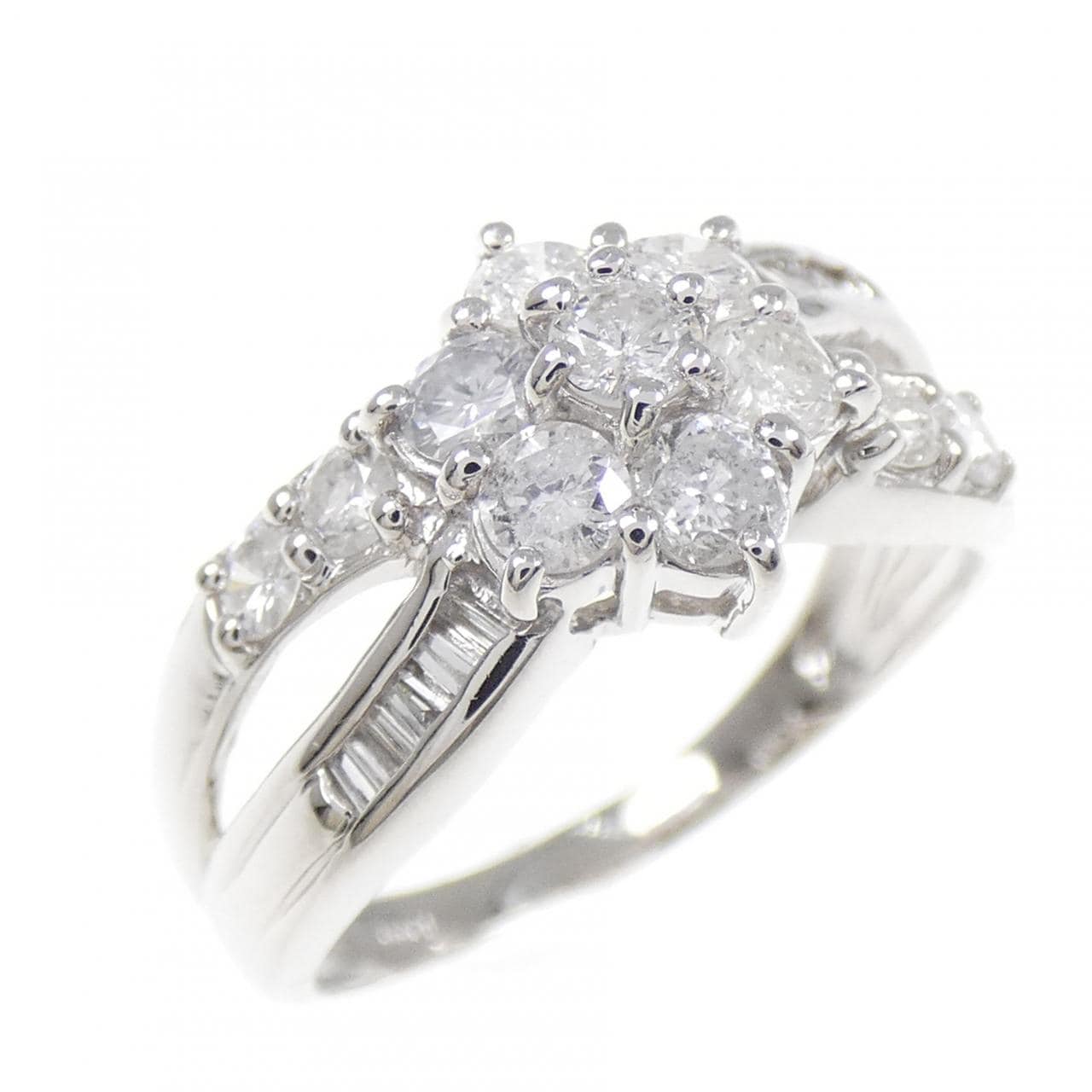 PT900 フラワー ダイヤモンド リング 1.00CT