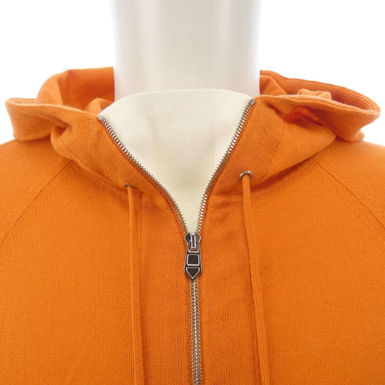 エルメス HERMES トップス