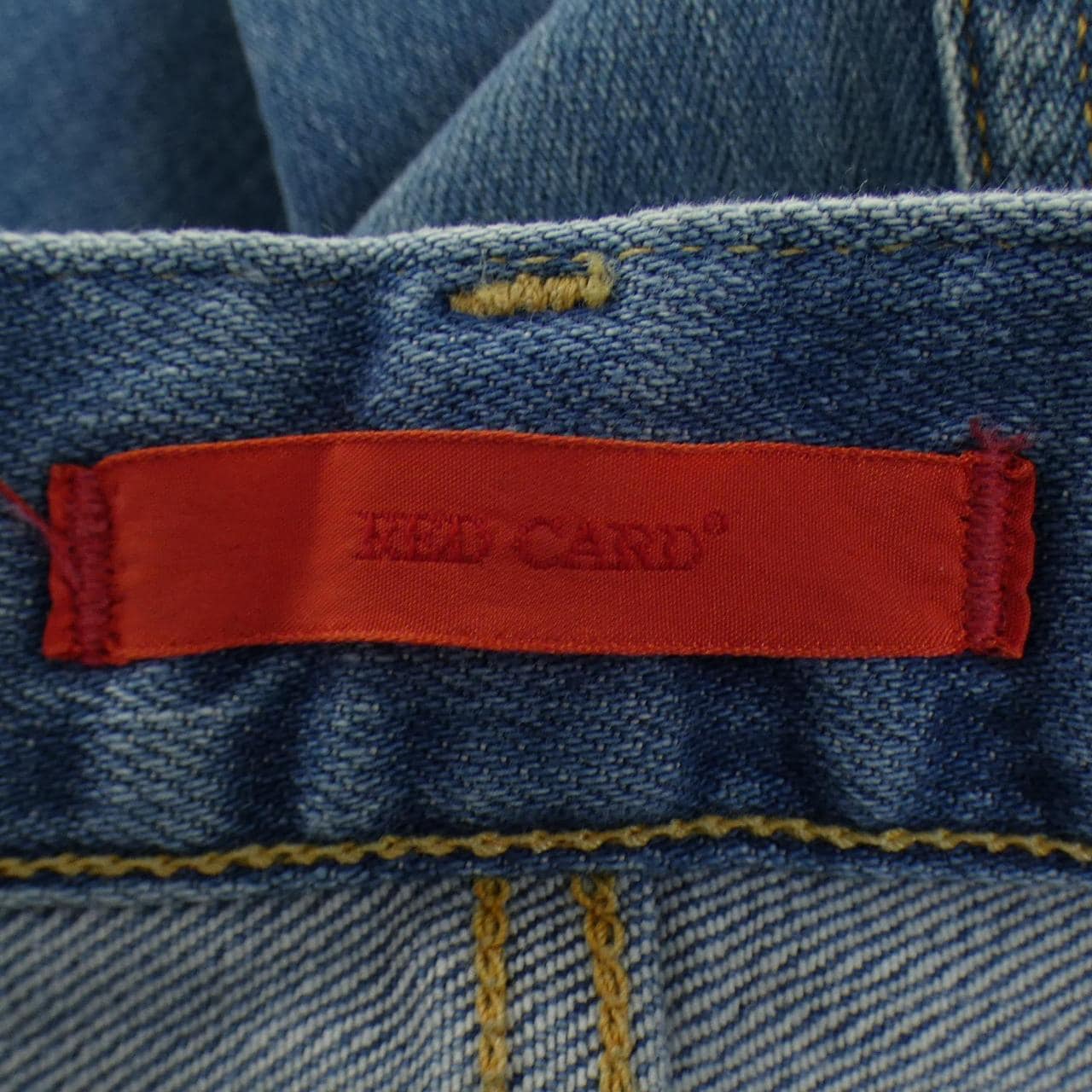 レッドカード RED CARD スカート