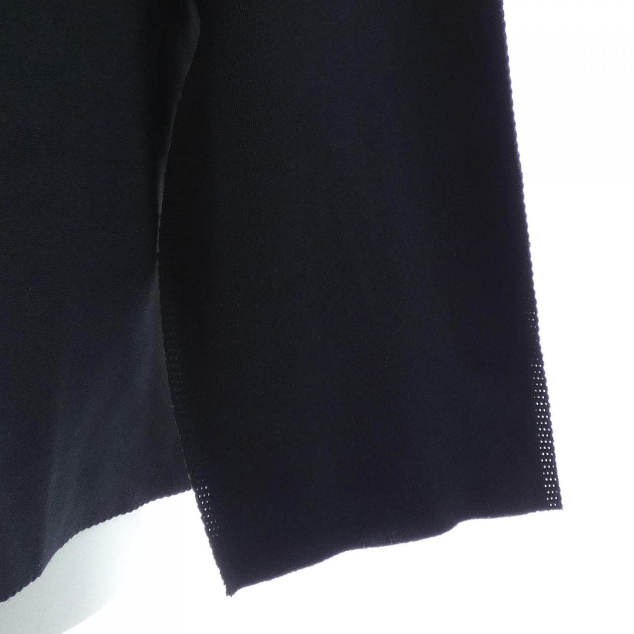 ミーイッセイミヤケ me ISSEY MIYAKE MI02KJ553 トップス