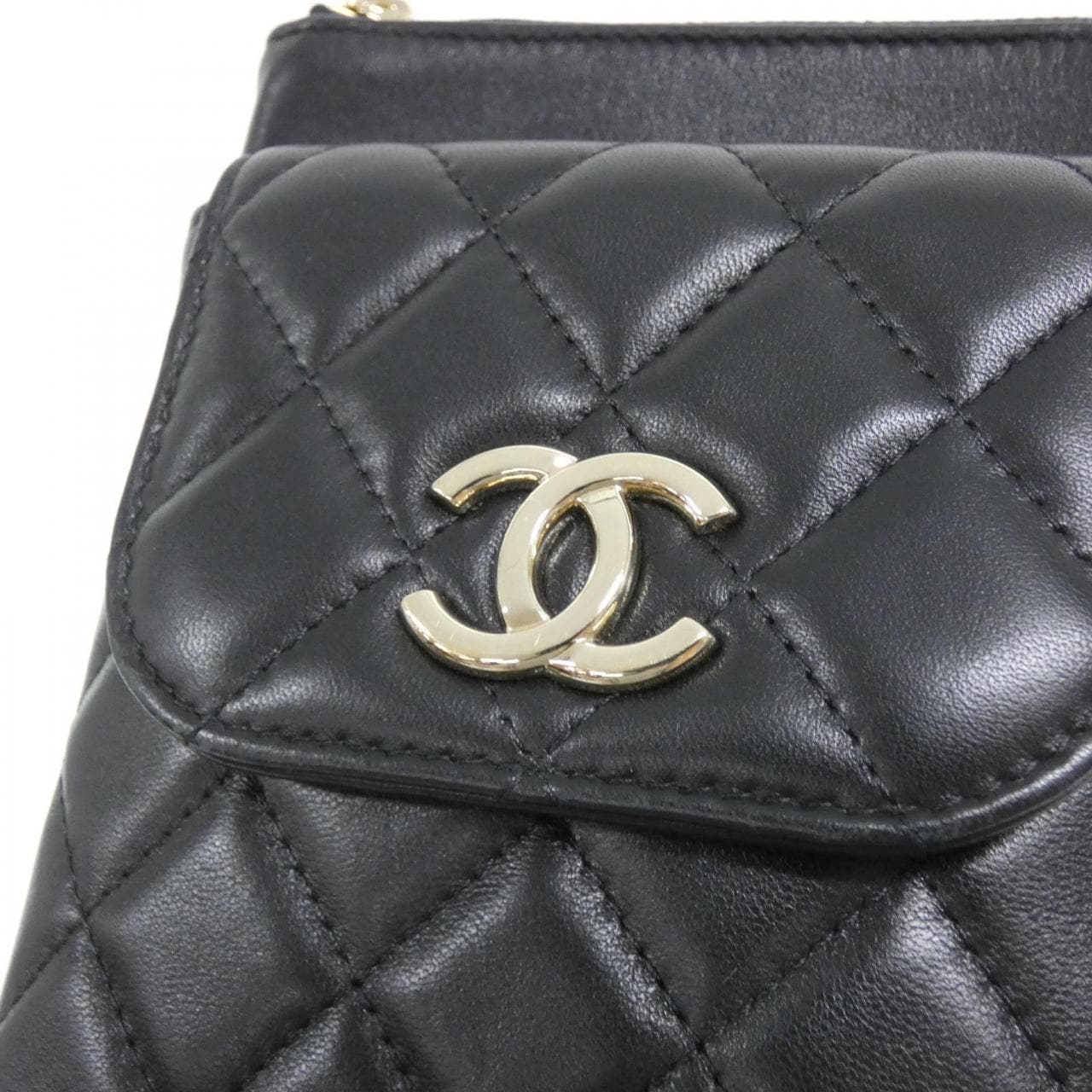 シャネル AP1191 フォンケース