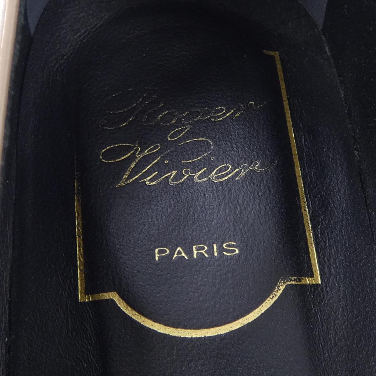 ロジェヴィヴィエ ROGER VIVIER ベル ヴィヴィエ パテントレザー パンプス