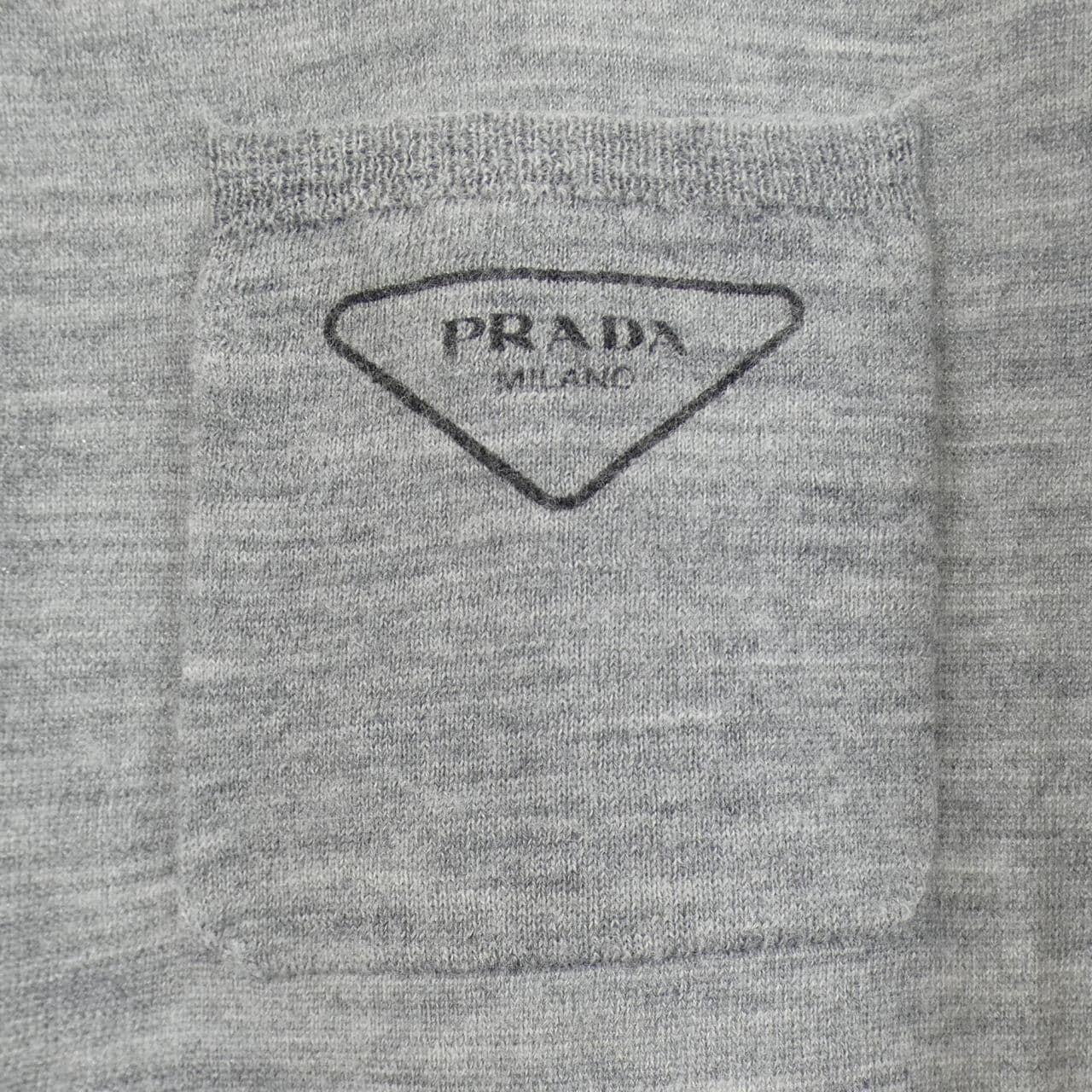 プラダ PRADA P24V0H S2O1 1V9P ニット