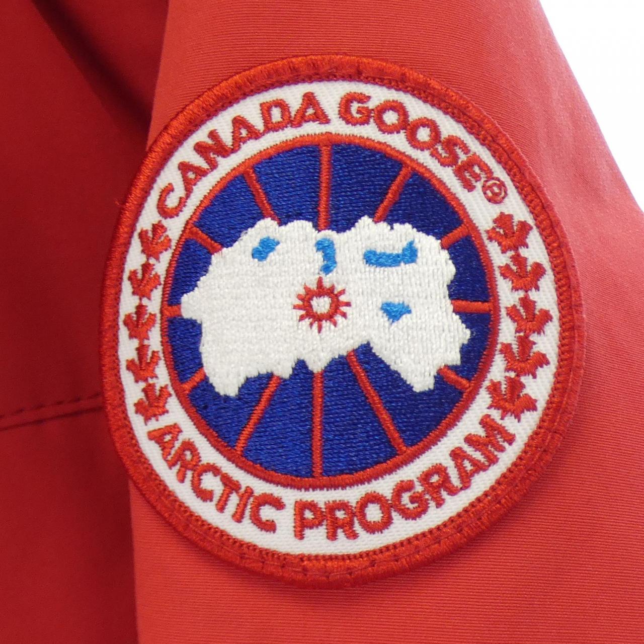 カナダグース CANADA GOOSE ダウンジャケット