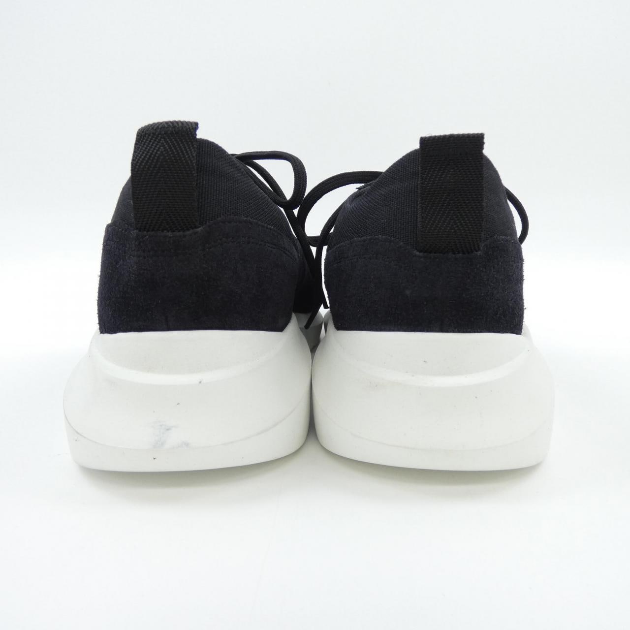 ダブルエイチ WH スニーカー