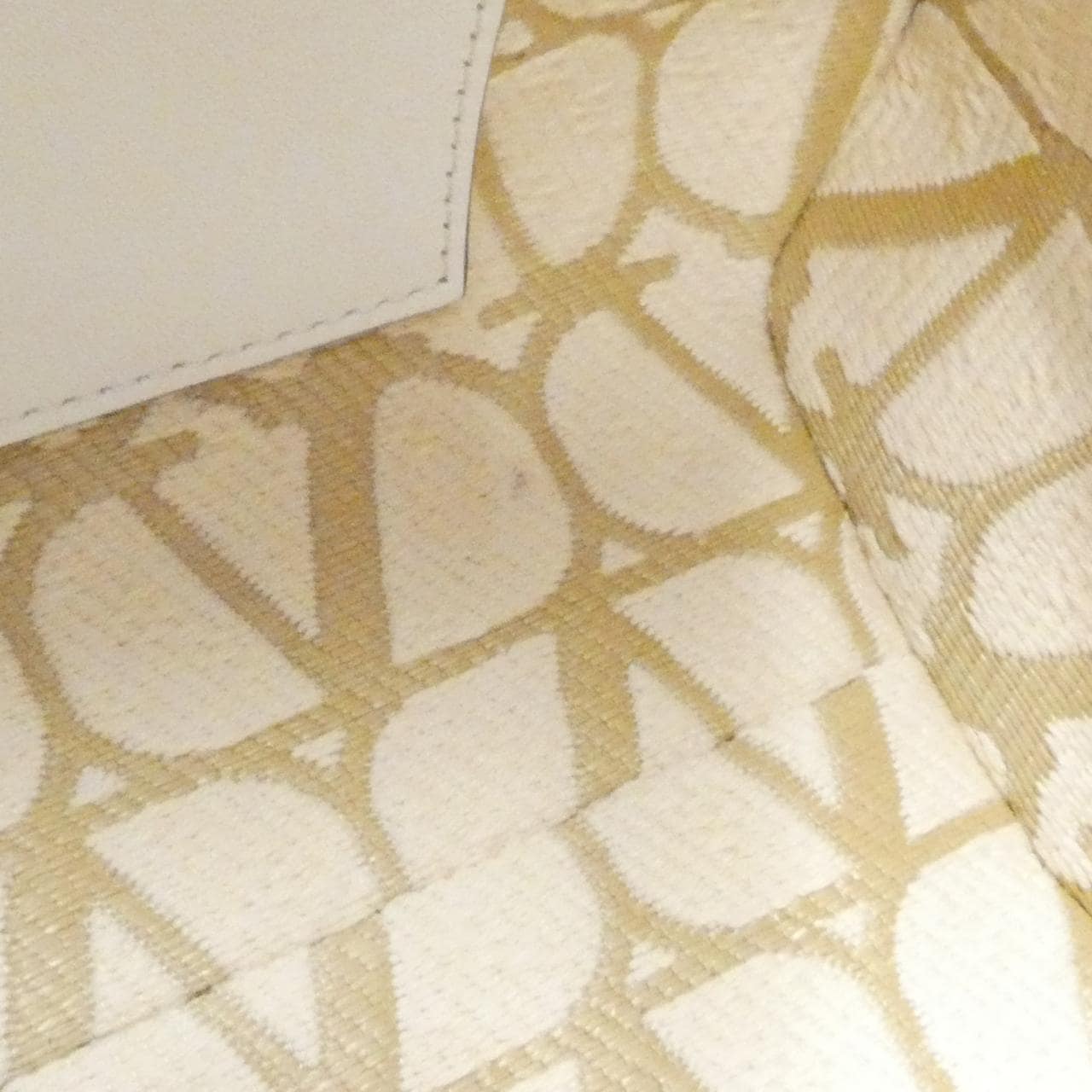 ヴァレンティノガラヴァーニ 4W2B0M55AFR バッグ