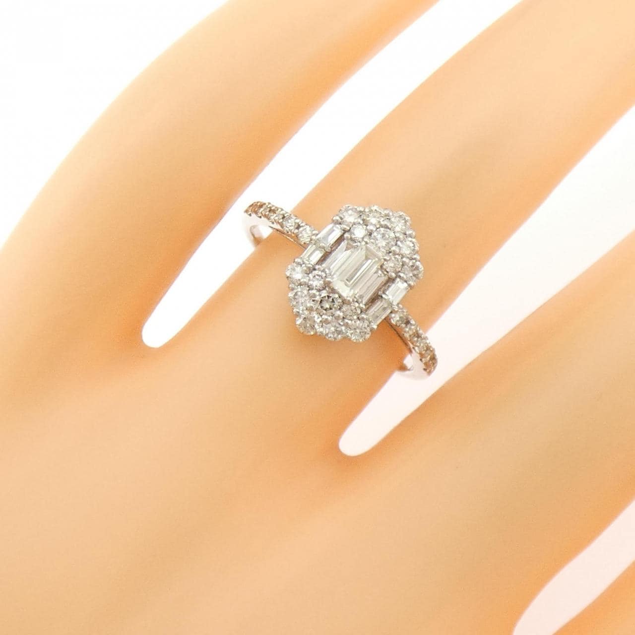 PT900 ダイヤモンド リング 0.70CT