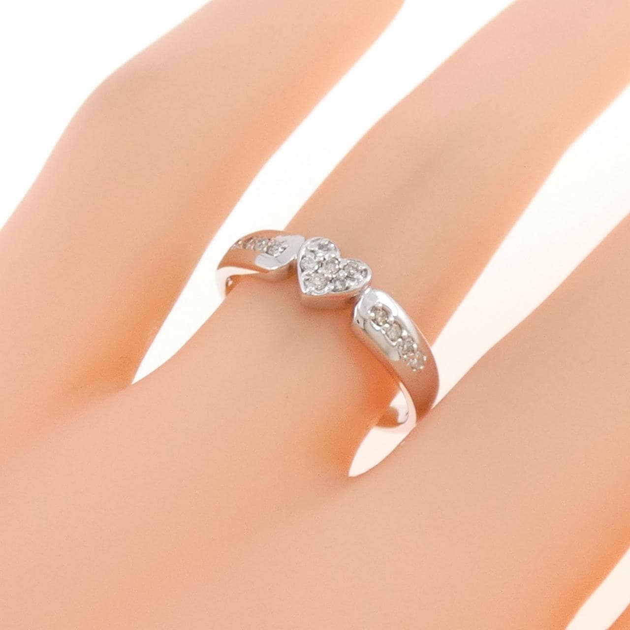 K18WG ハート ダイヤモンド リング 0.12CT