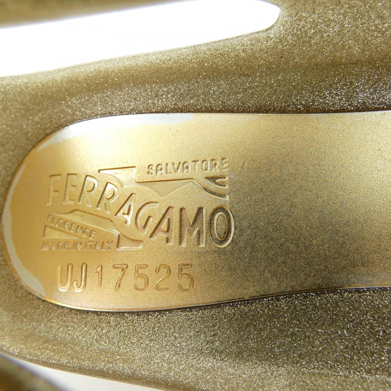 サルヴァトーレフェラガモ SALVATORE FERRAGAMO パンプス