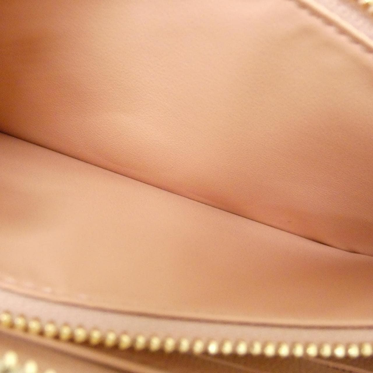 ルイヴィトン クッサン ジッピー ウォレット M82290 財布