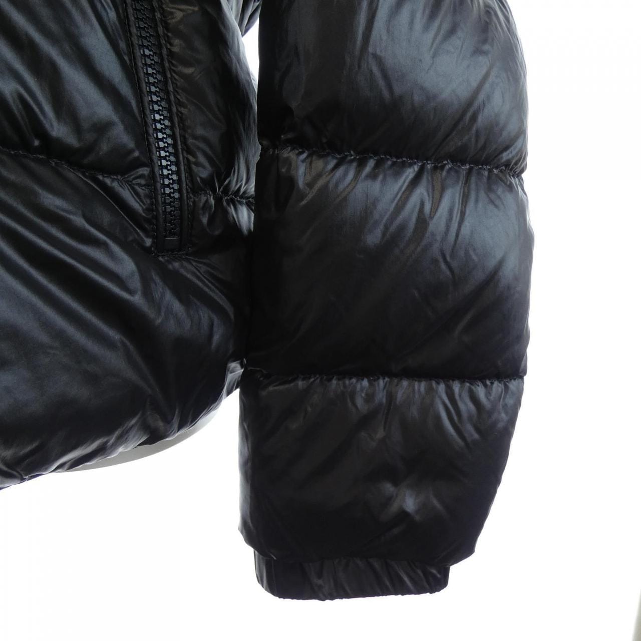 モンクレール MONCLER BIRON ダウンジャケット