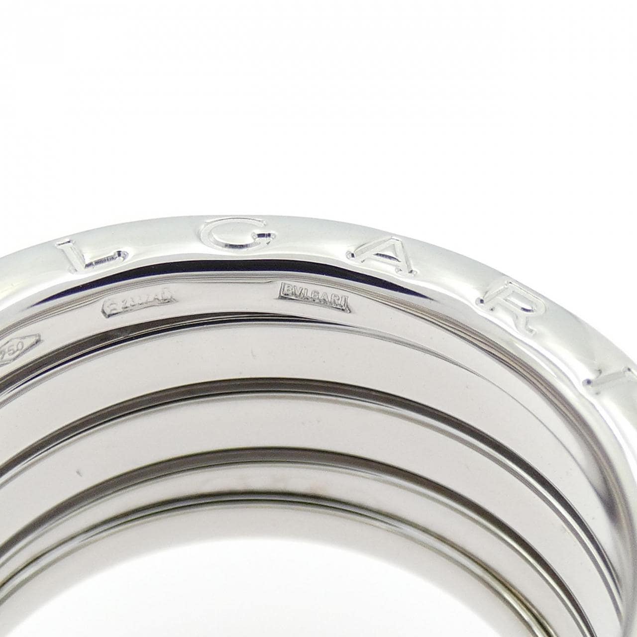 BVLGARI B.zero1 4 环戒指