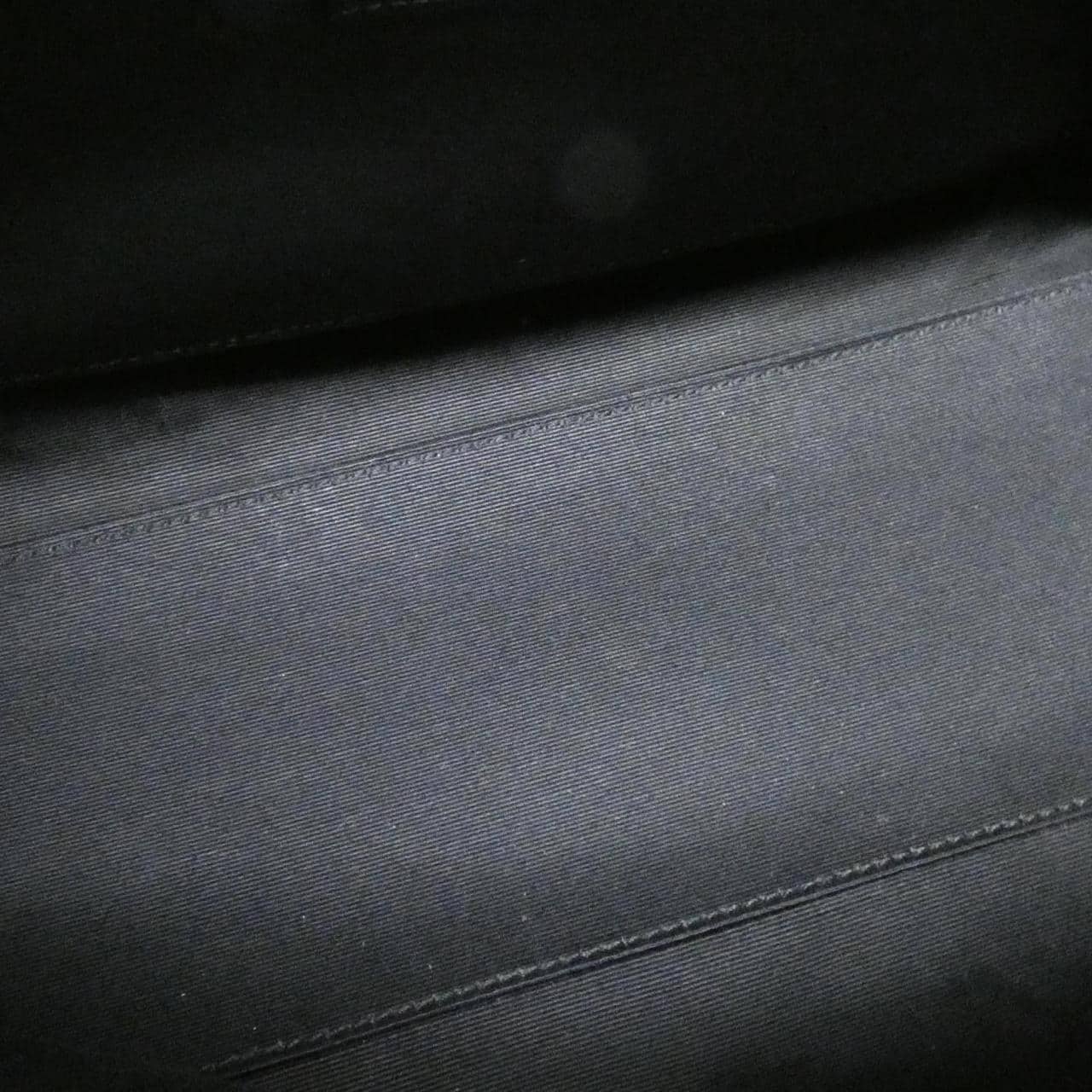 サンローラン ベイビー トート ダウンタウン 635346 B680W バッグ