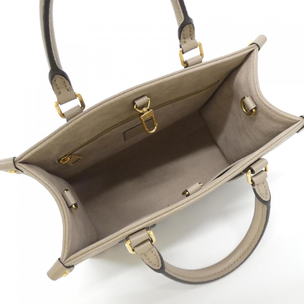 ルイヴィトン バイカラー モノグラム アンプラント オンザゴー PM M45779 バッグ